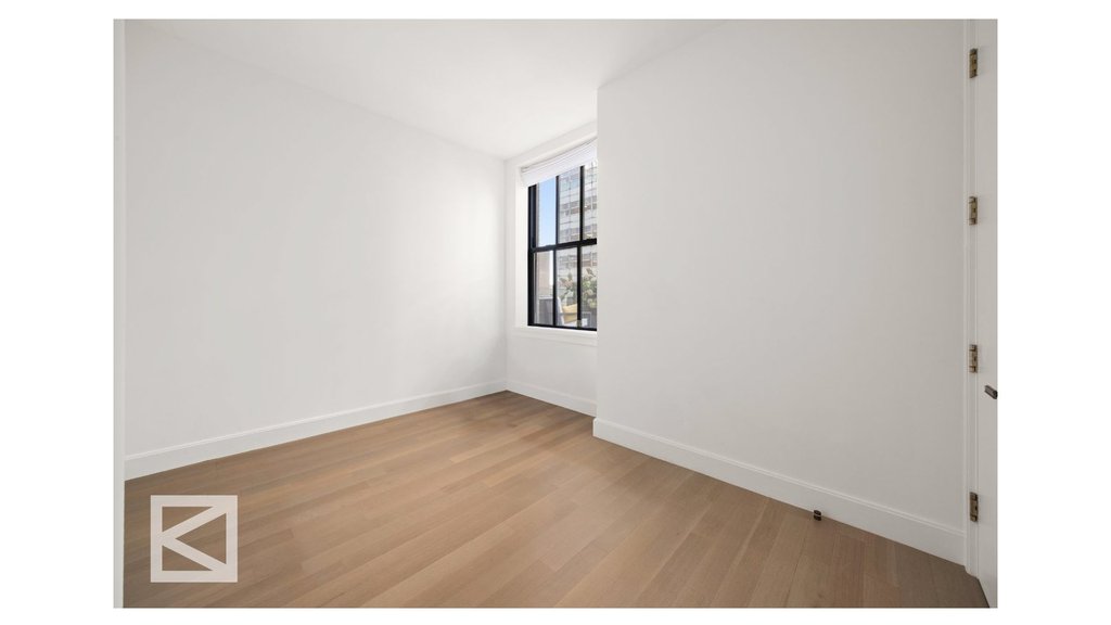 100 Barclay Street, Unit 11F photo 19