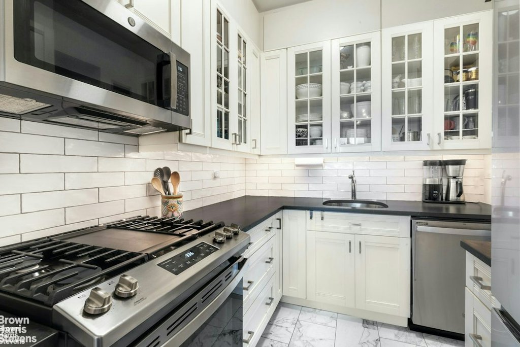 425 West End Avenue, Unit 5C photo 3