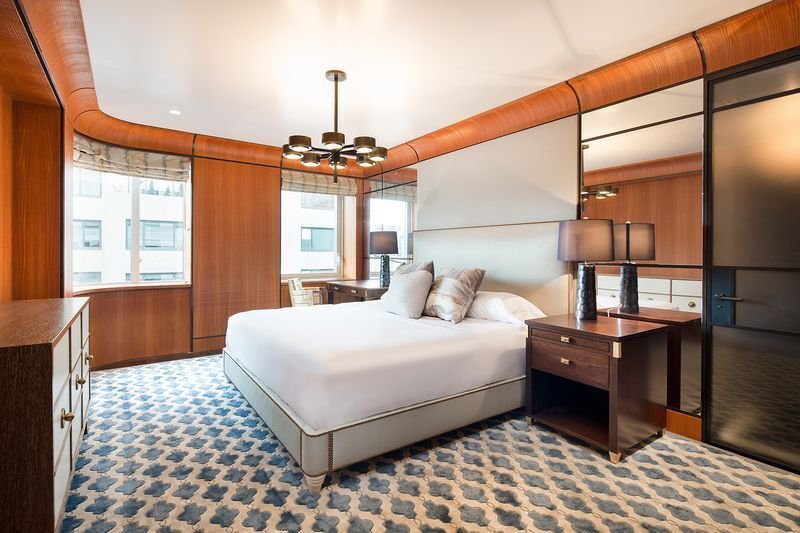 530 Park Avenue, Unit 16D photo 6