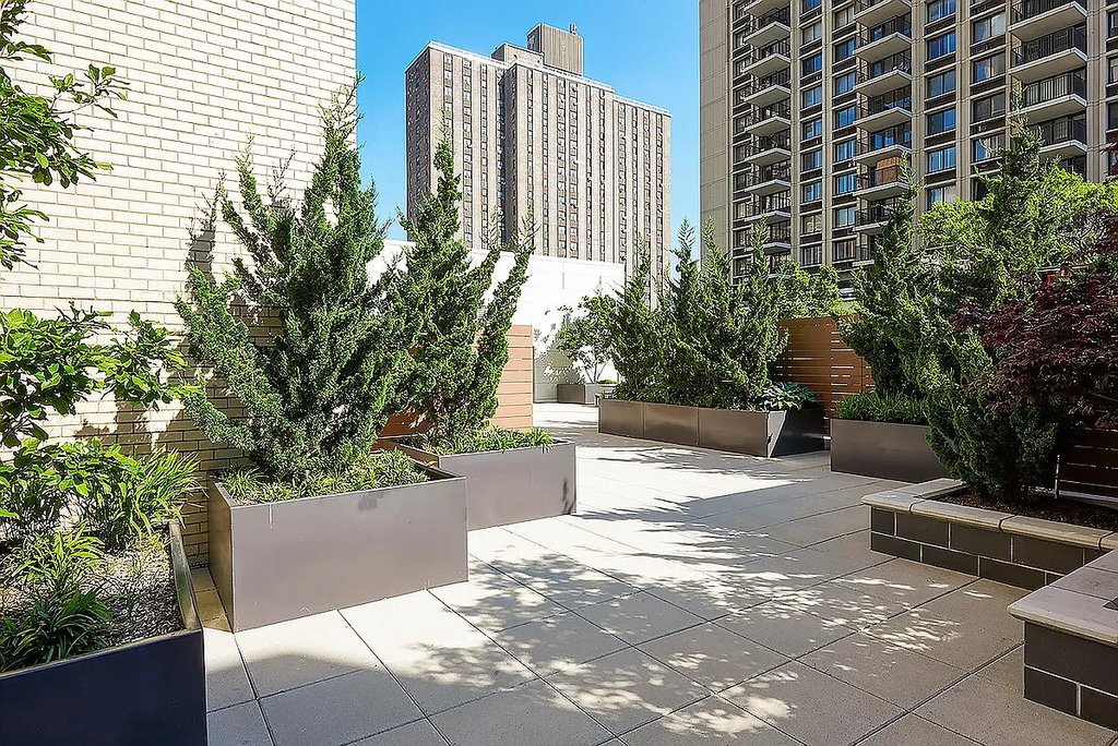 100 West 93rd Street, Unit 21J photo 10