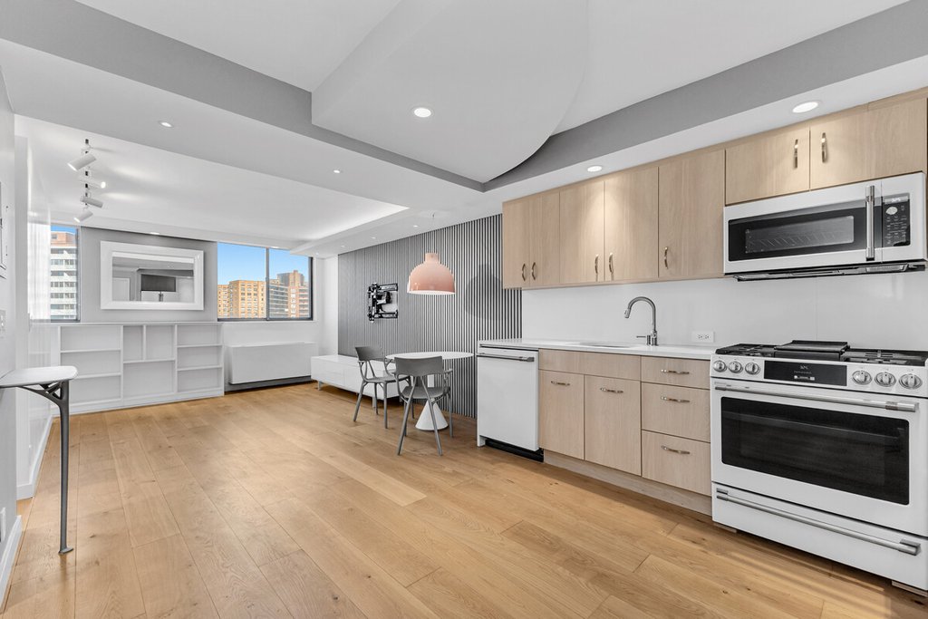 62-54 97th Place, Unit 9M photo 7