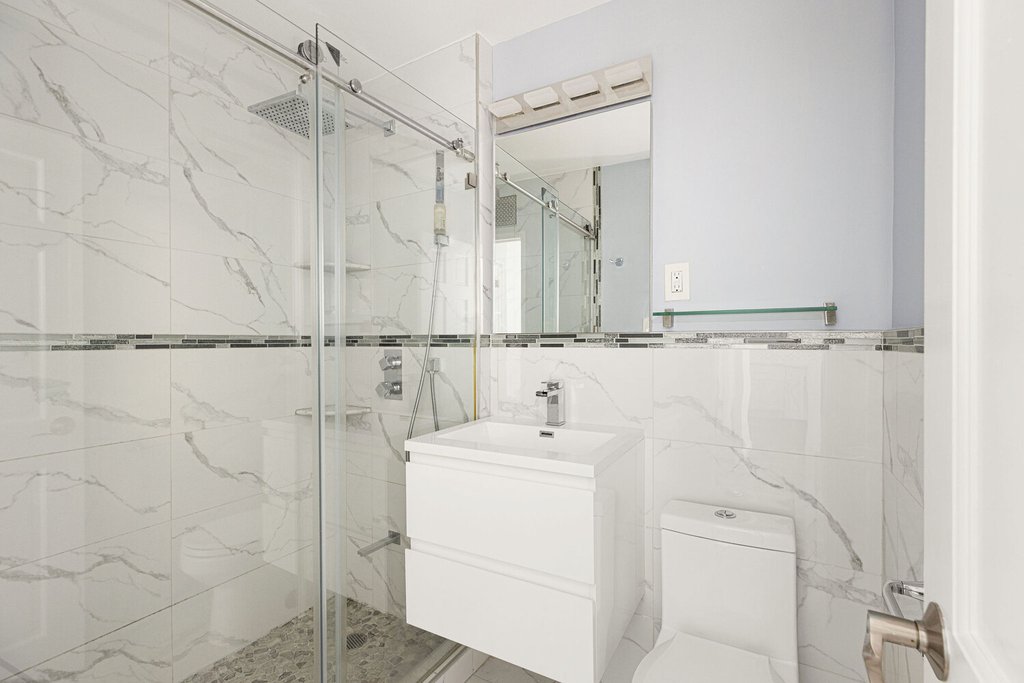 330 Third Avenue, Unit 3F photo 5