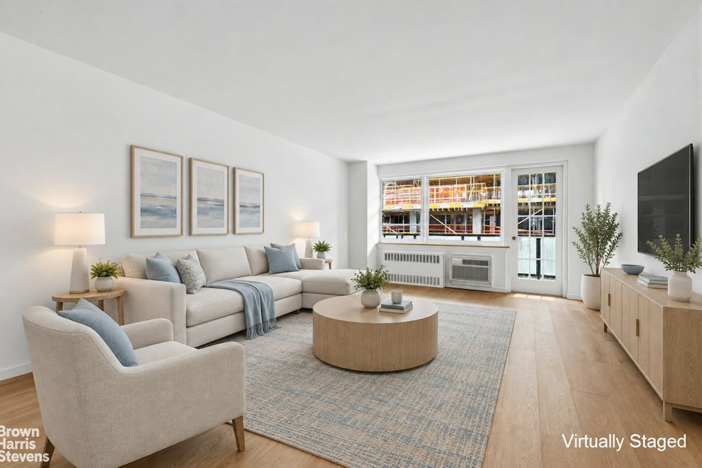 39 Gramercy Park North, Unit 15AB