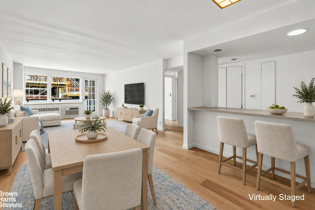 39 Gramercy Park North, Unit 15AB photo 3