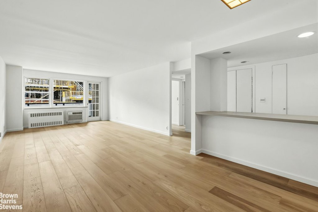 39 Gramercy Park North, Unit 15AB photo 4