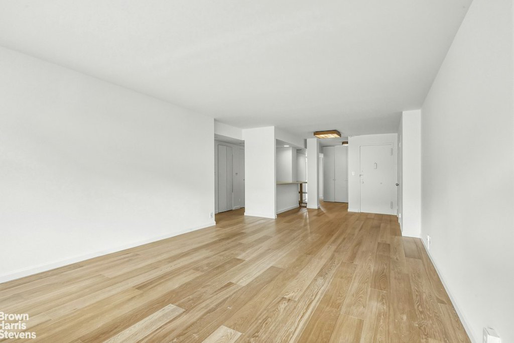 39 Gramercy Park North, Unit 15AB photo 8
