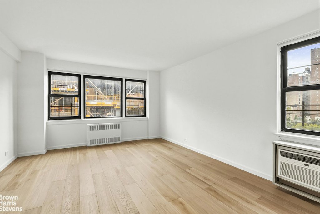 39 Gramercy Park North, Unit 15AB photo 14