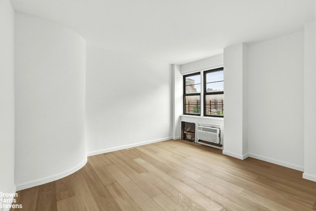 39 Gramercy Park North, Unit 15AB photo 18