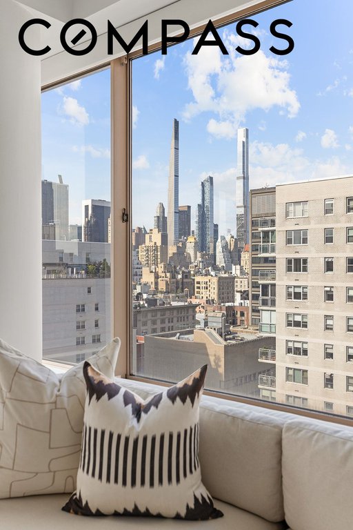 200 East 69th Street, Unit 18D photo 9