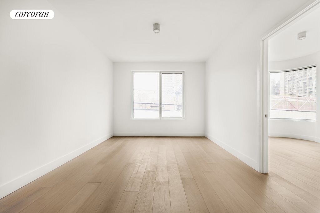 208 Delancey Street, Unit 4G