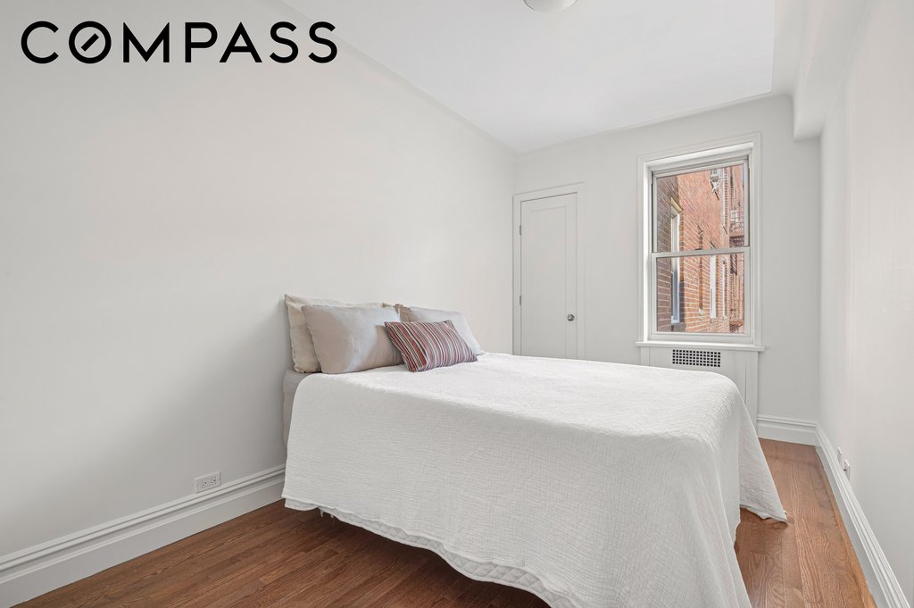 73-12 35th Avenue, Unit D53 photo 9