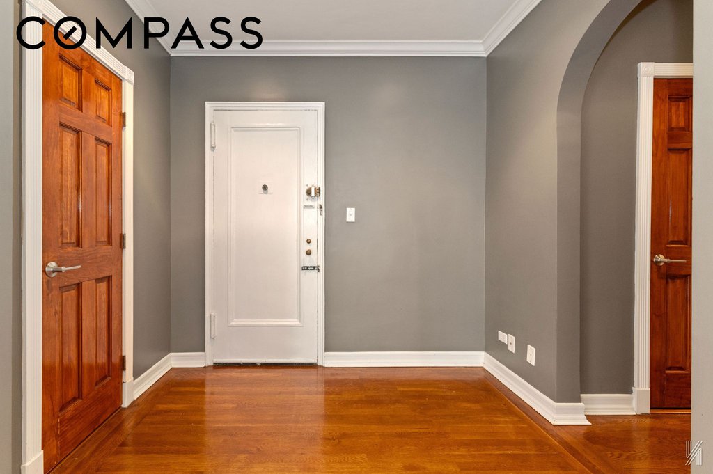 25-40 31st Avenue, Unit 6E photo 7