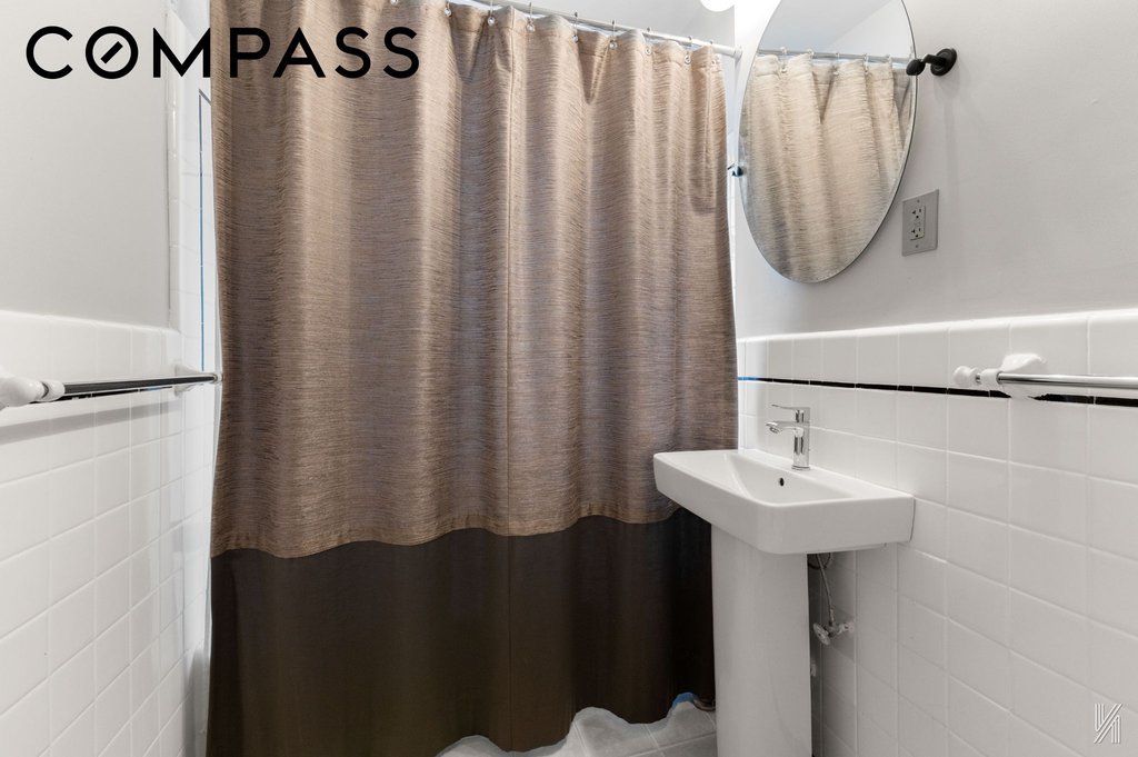 25-40 31st Avenue, Unit 6F photo 15