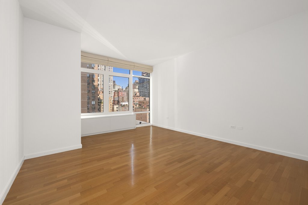 310 East 53rd Street, Unit 11B photo 6