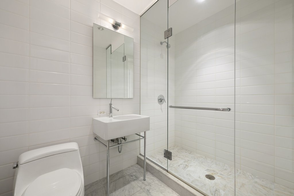 310 East 53rd Street, Unit 11B photo 10