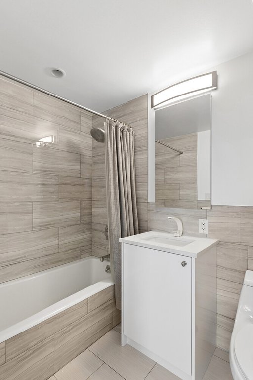 2628 Broadway, Unit 22A photo 8