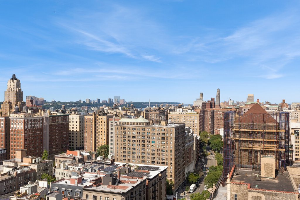 2628 Broadway, Unit 22A photo 11