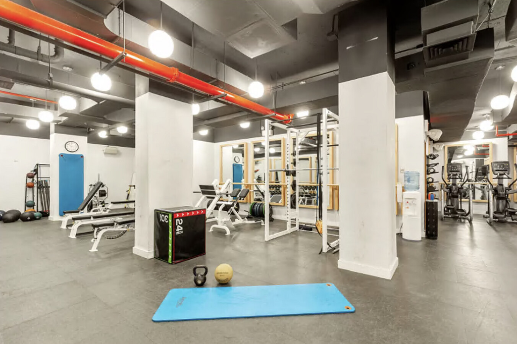 2628 Broadway, Unit 22A photo 18
