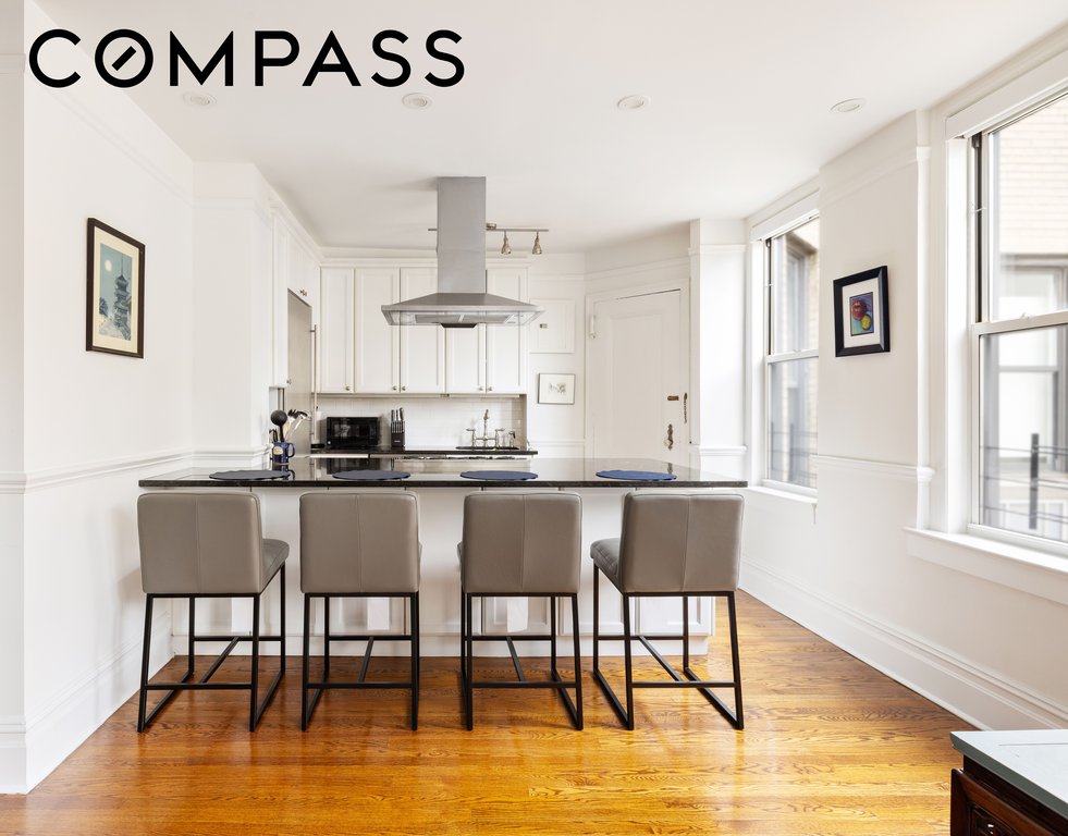 50 Riverside Drive, Unit 15F photo 3
