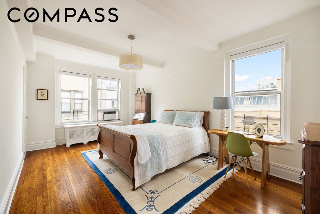 50 Riverside Drive, Unit 15F photo 6