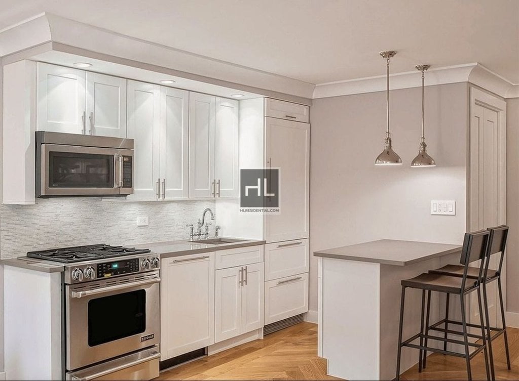 50 West 97th Street, Unit 11R