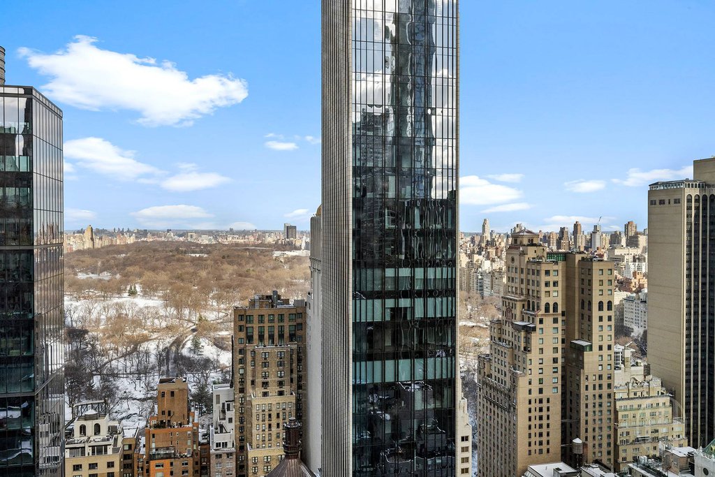 111 West 56th Street, Unit 41D photo 12