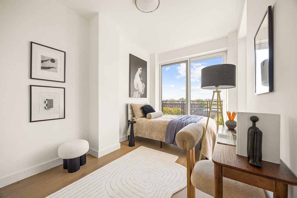 379 Ocean Parkway, Unit PHB photo 7