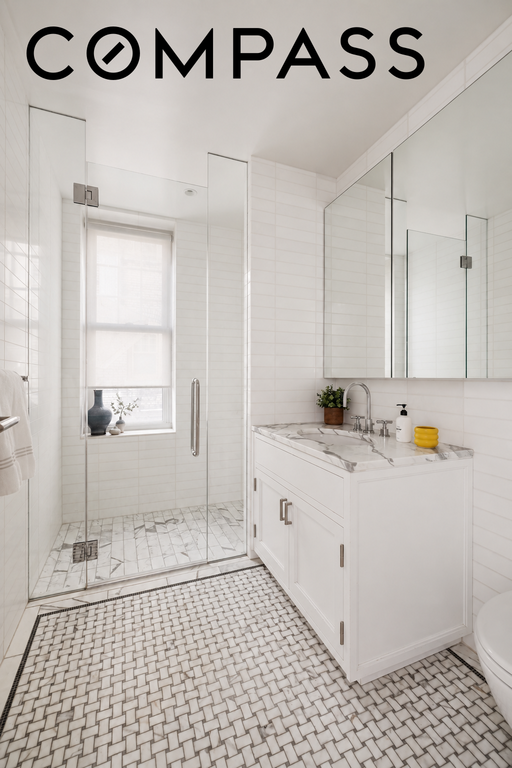 150 East 72nd Street, Unit 2N photo 17