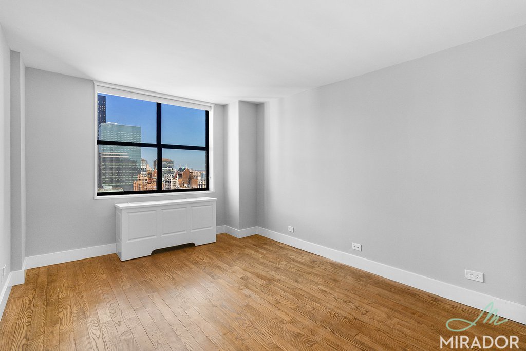 330 East 39th Street, Unit 16D photo 4