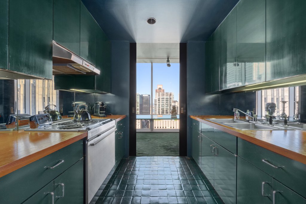 641 Fifth Avenue, Unit 41H photo 8