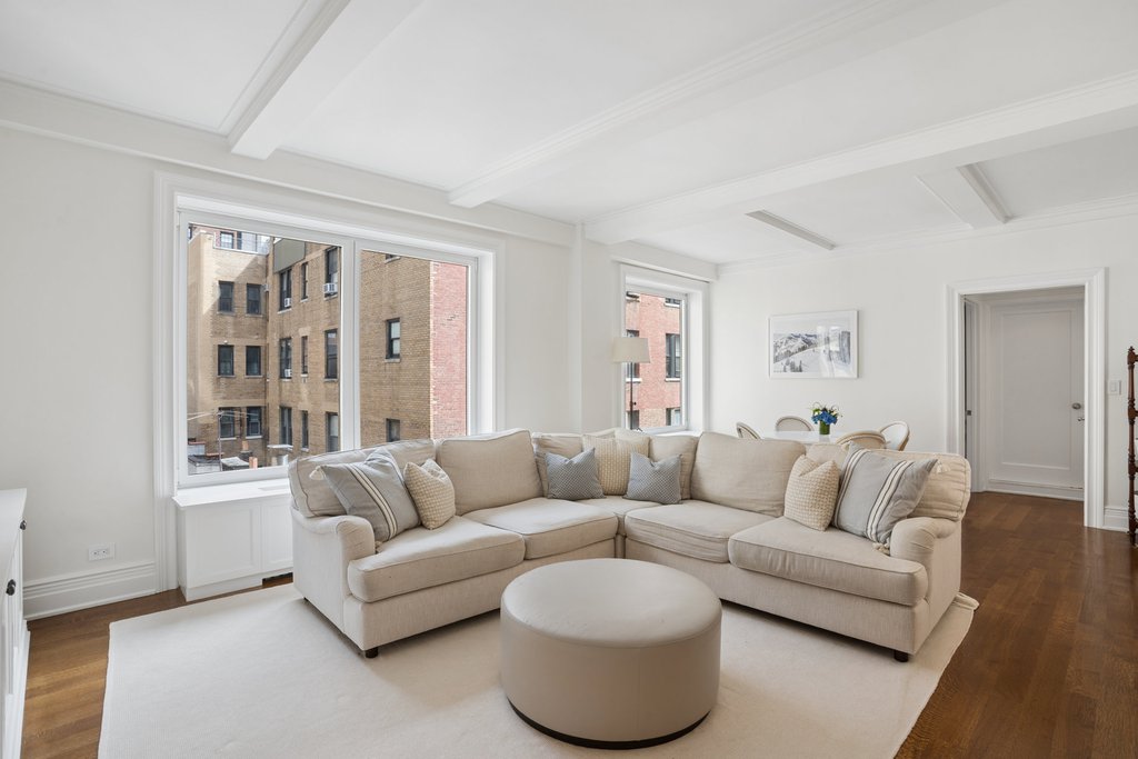 103 East 84th Street, Unit 8C photo 2