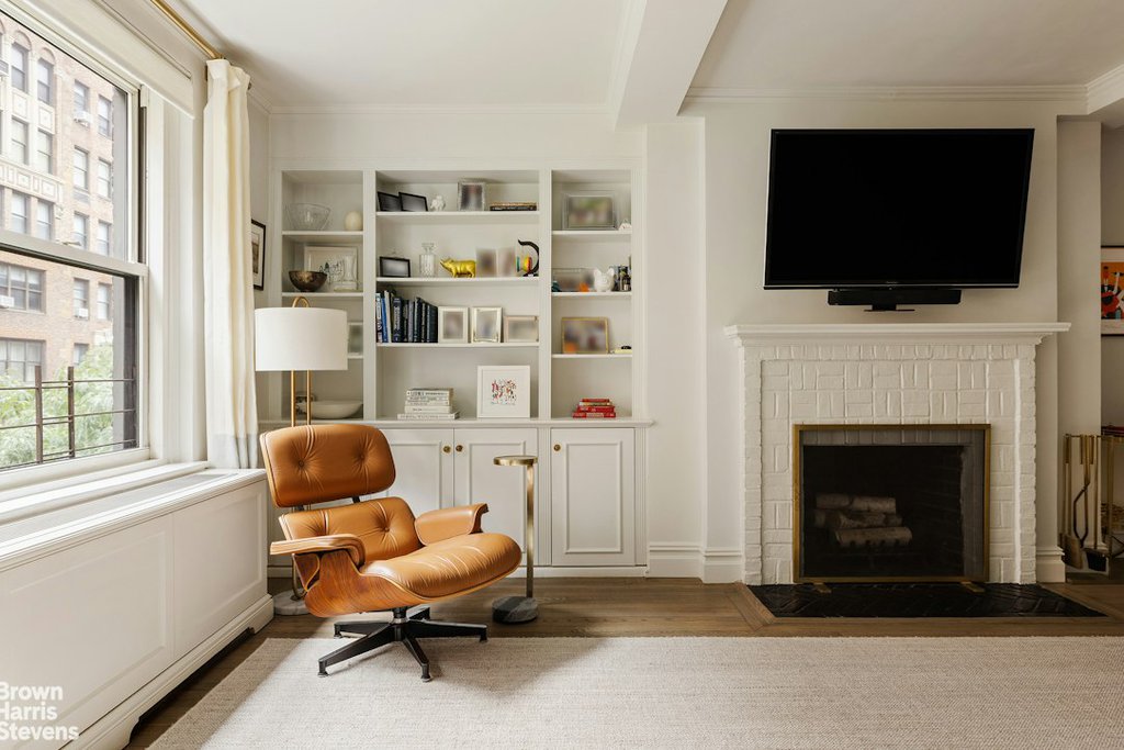 215 East 73rd Street, Unit 5A photo 2