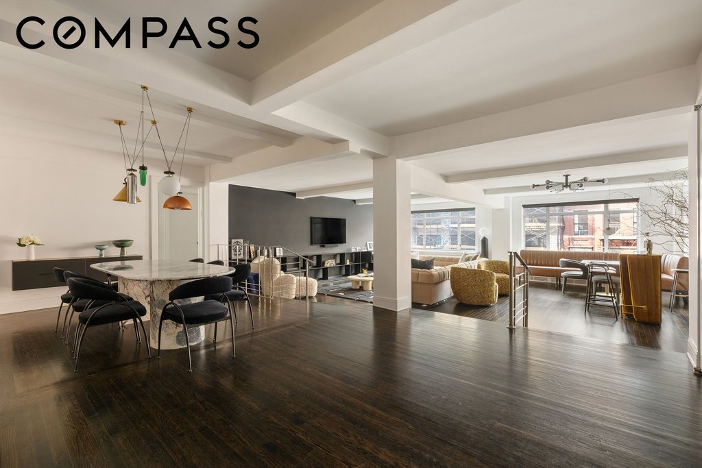 170 East 77th Street, Unit 6A photo 2