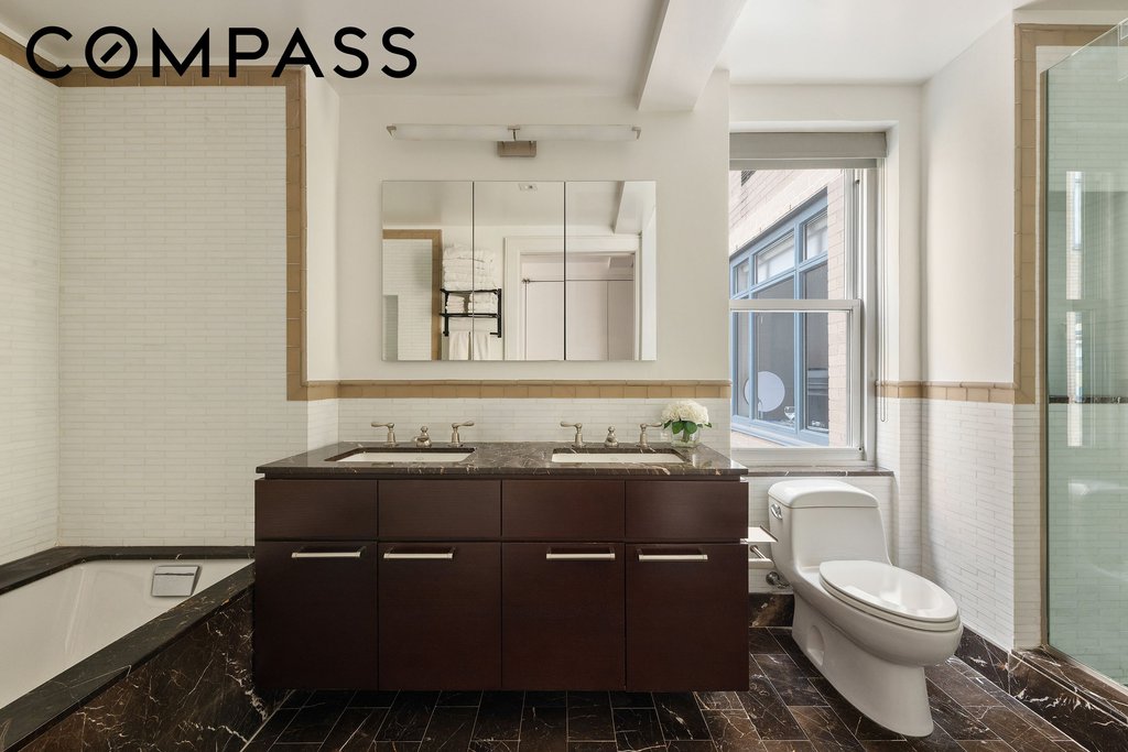 170 East 77th Street, Unit 6A photo 8