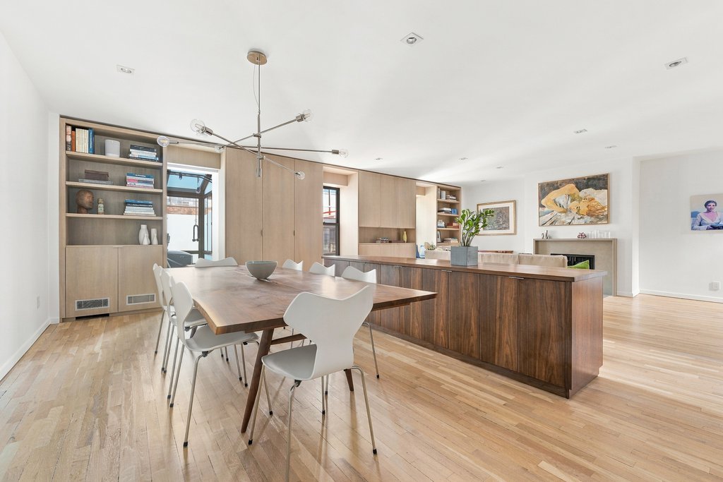 5 East 75th Street, Unit 8 photo 3