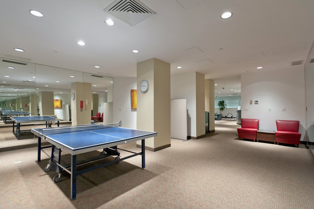 235 East 40th Street, Unit 6C photo 18