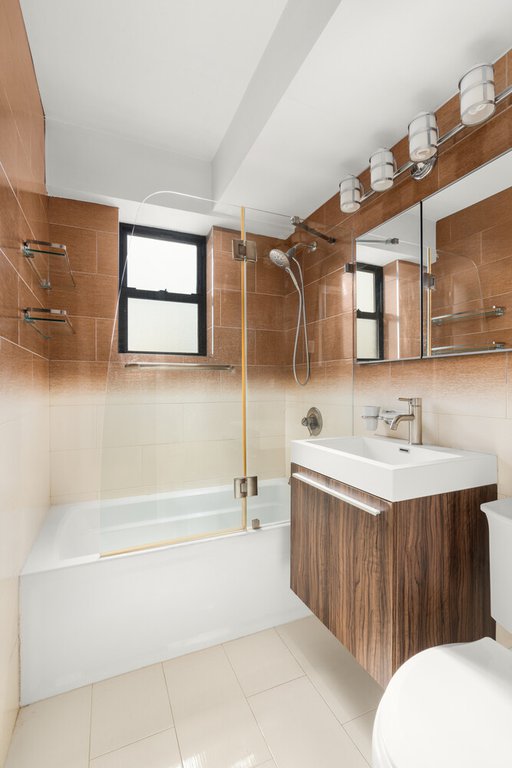 107-40 Queens Boulevard, Unit 16D photo 5