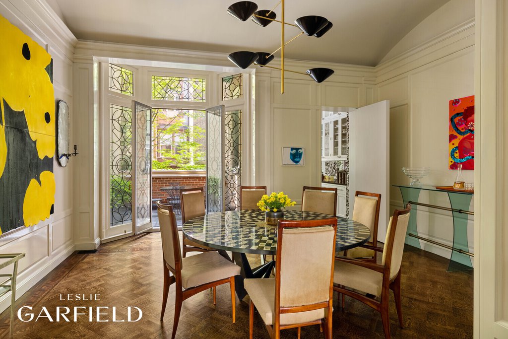 116 East 70th Street – For Sale photo 4