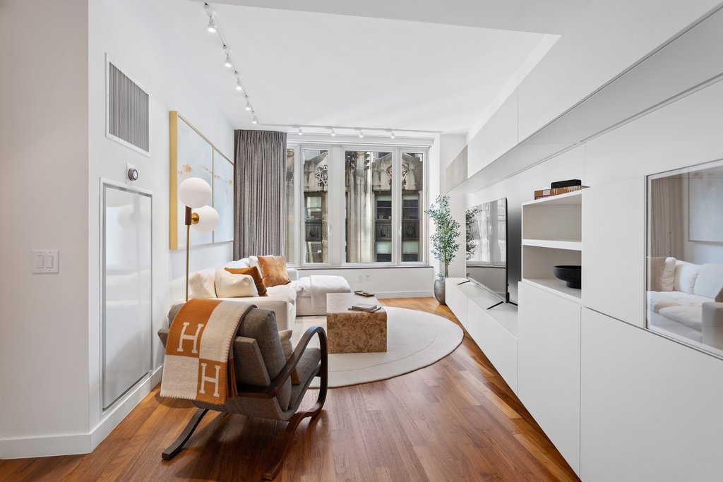 15 William Street, Unit 22H