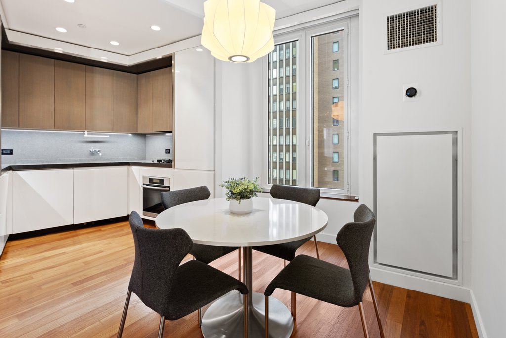 15 William Street, Unit 22H photo 4