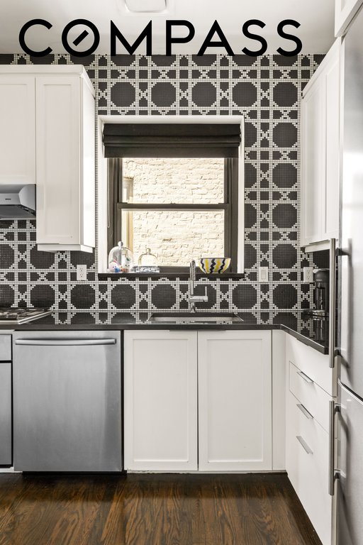 422 West 20th Street, Unit 5G photo 6