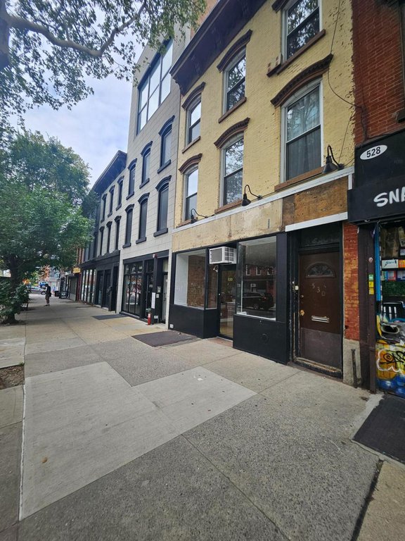 530 Court STREET, Unit STORE