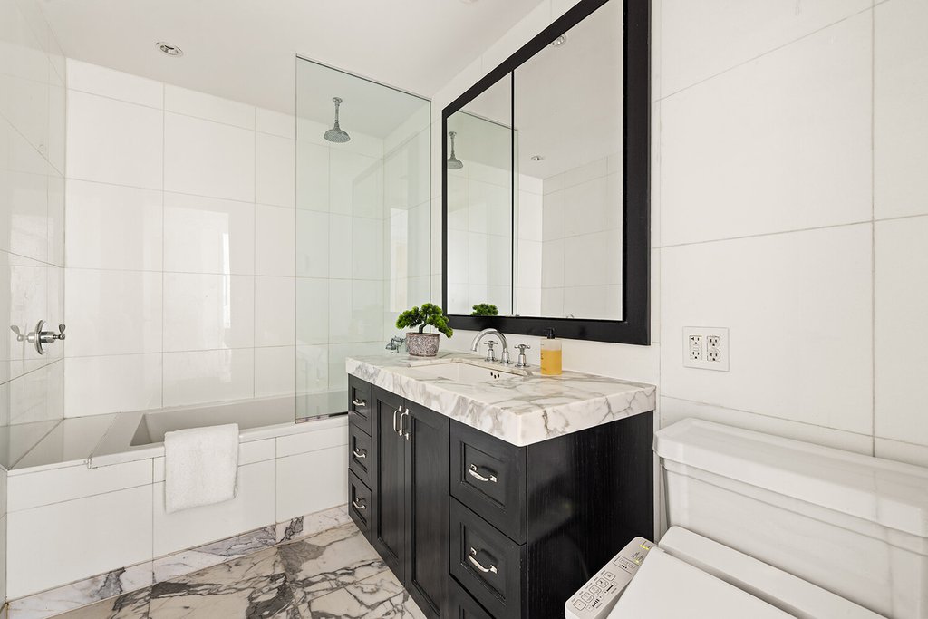 333 Rector Place, Unit 1009 photo 8