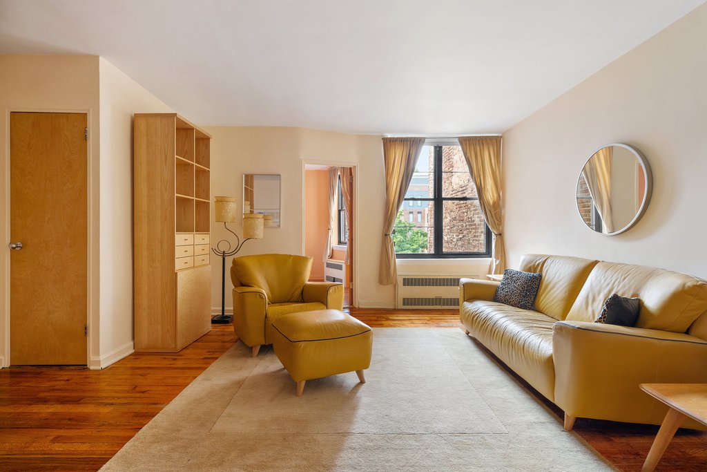 61 Horatio Street, Unit 5C photo 2