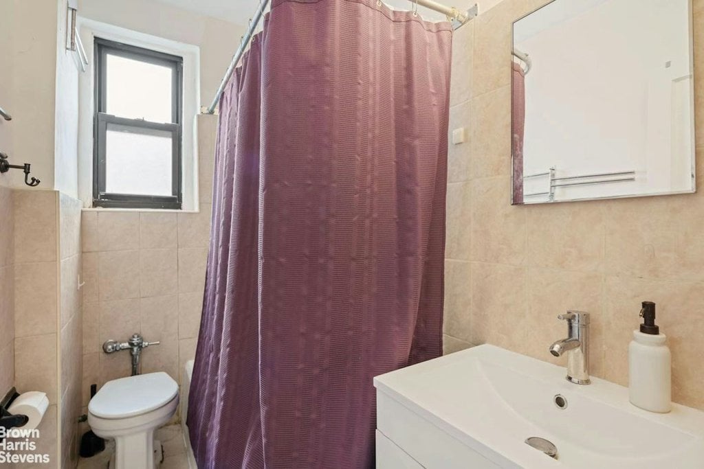 98-120 Queens Boulevard, Unit 3G photo 9