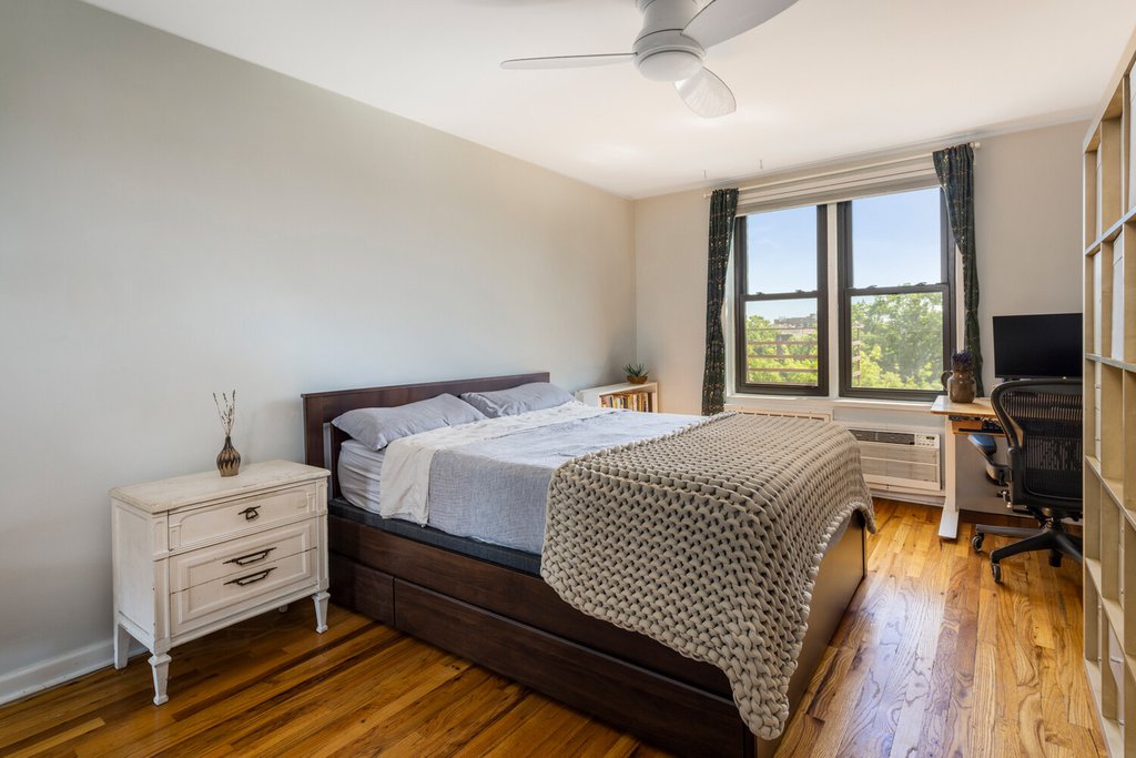 350 Ocean Parkway, Unit 4D photo 7