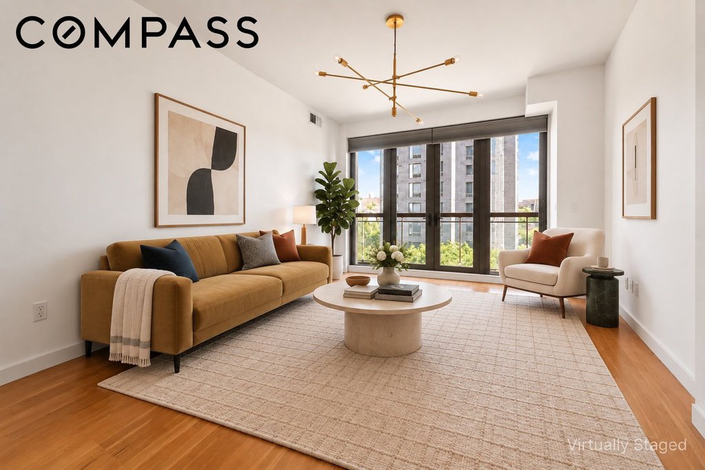 500 Fourth Avenue, Unit 6D photo 2