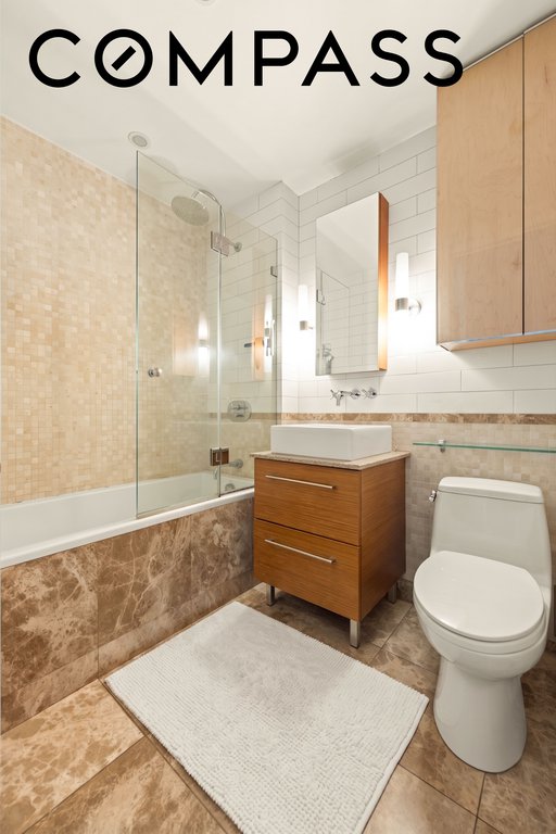500 Fourth Avenue, Unit 6D photo 6