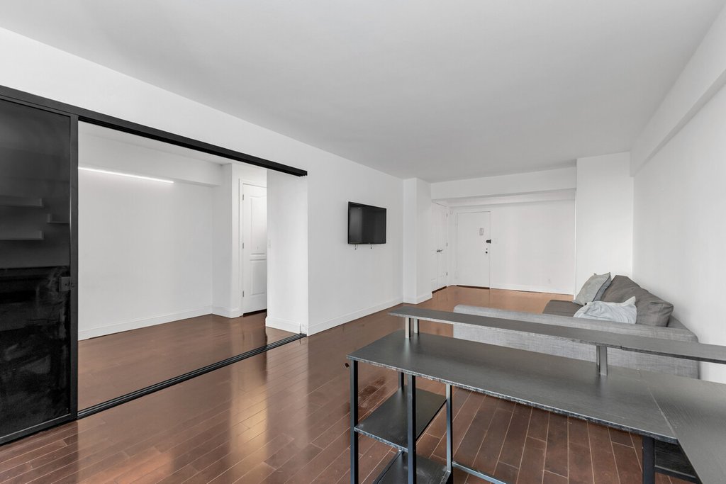 345 East 56th Street, Unit 5B photo 8