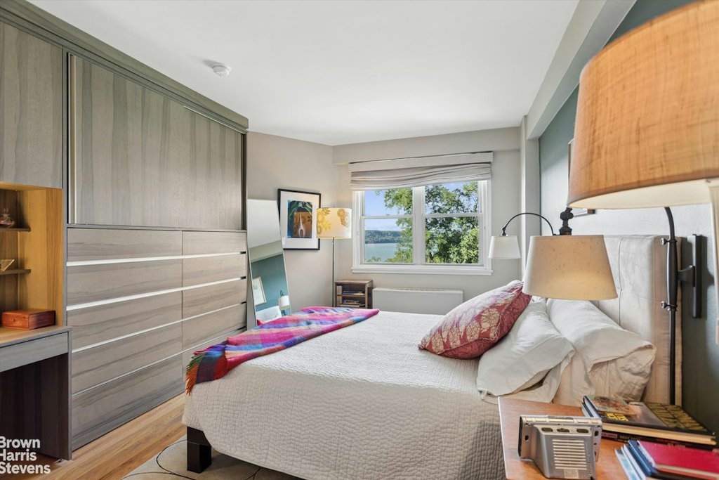 2621 Palisade avenue, Unit 1C photo 16